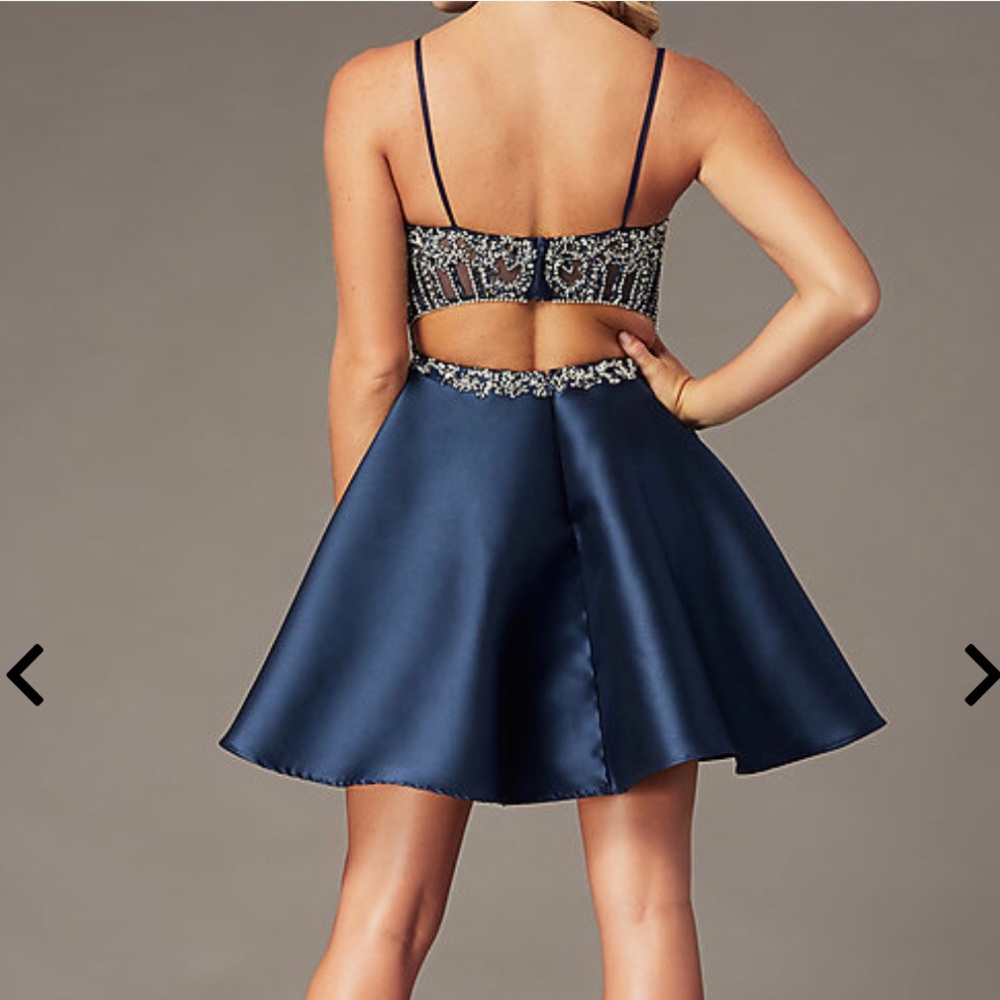 Prom/Homecoming Dresses - Picture 4 of 8